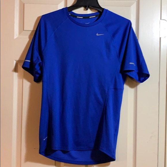 dri fit royal blue shirt